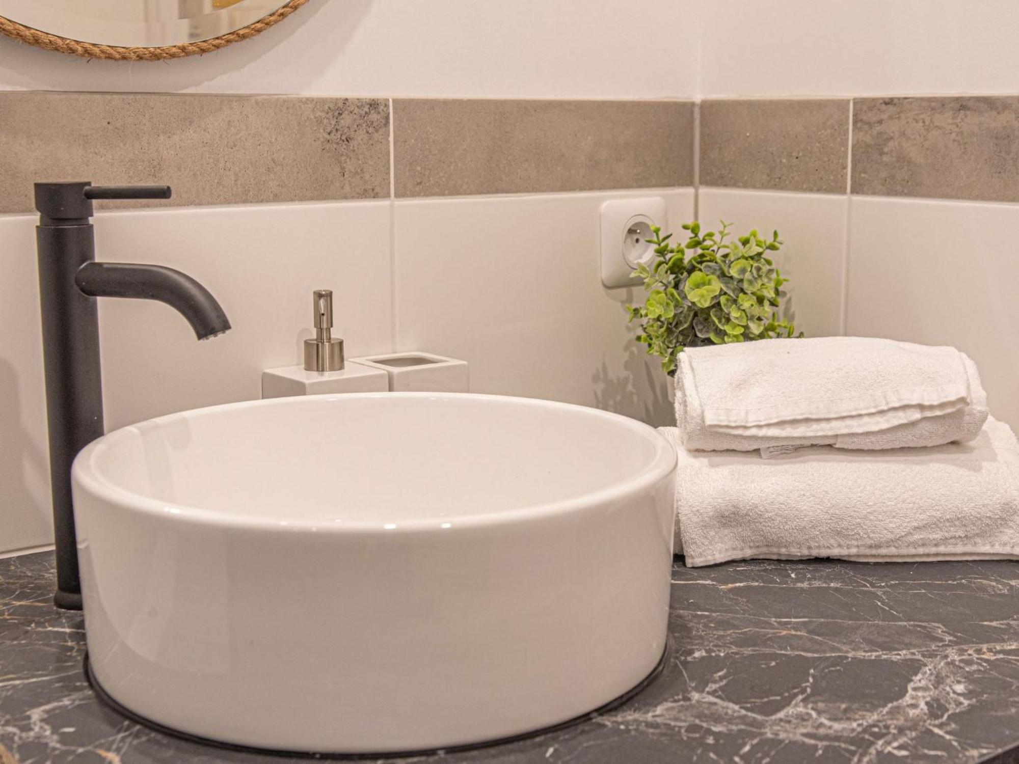 Studio Village De Legenese By Interhome Carnac Bagian luar foto